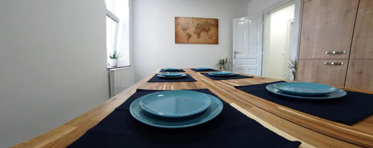 Maister Rooms Maribor Buitenkant foto