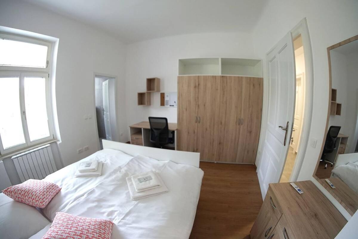 Maister Rooms Maribor Buitenkant foto