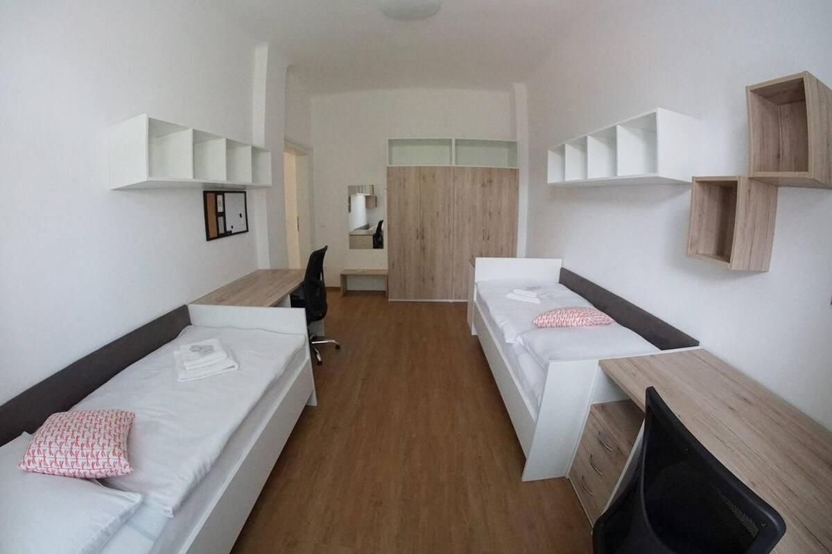 Maister Rooms Maribor Buitenkant foto